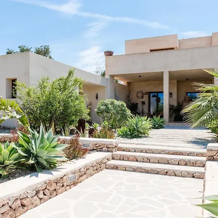 Vila Lavish Ibizan Beautiful Gardens Izarra Private Pool Wonderful Country Views San Jose San Antonio (Ibiza)